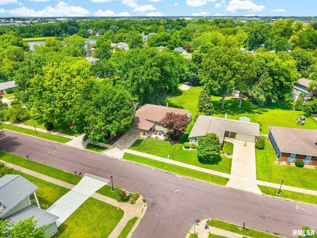 4419 W LYNNHURST Drive, Peoria, IL 61615