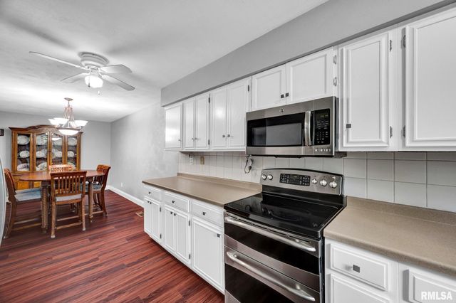 4419 W LYNNHURST Drive, Peoria, IL 61615