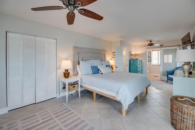 27365 Barbuda Lane, Ramrod Key, FL 33042