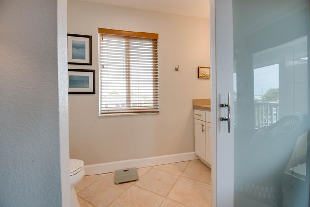 27365 Barbuda Lane, Ramrod Key, FL 33042