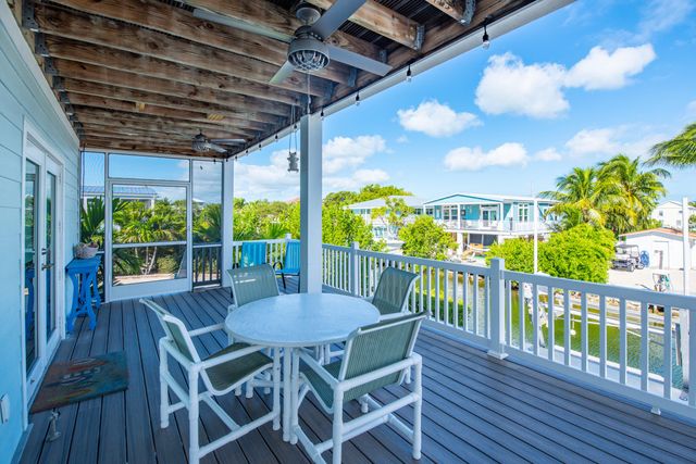 27365 Barbuda Lane, Ramrod Key, FL 33042