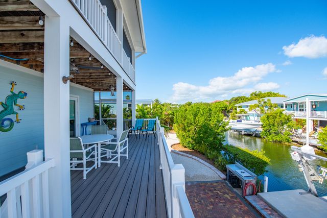 27365 Barbuda Lane, Ramrod Key, FL 33042