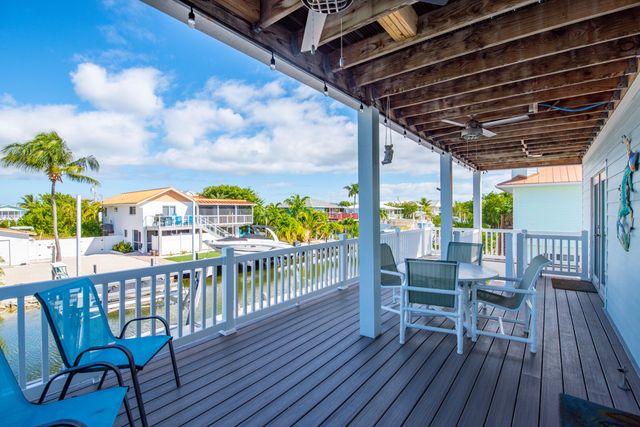 27365 Barbuda Lane, Ramrod Key, FL 33042