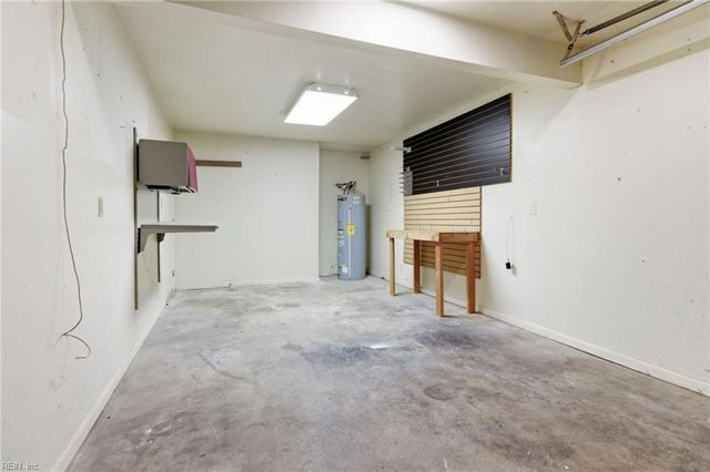 509 Chownings DR, Virginia Beach, VA 23462