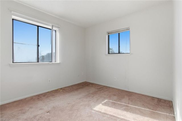 509 Chownings DR, Virginia Beach, VA 23462