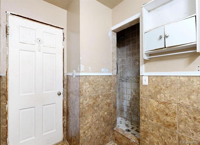 11 Congress Court D, Saginaw, MI 48602