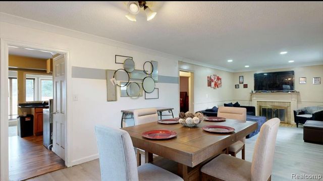 11 Congress Court D, Saginaw, MI 48602