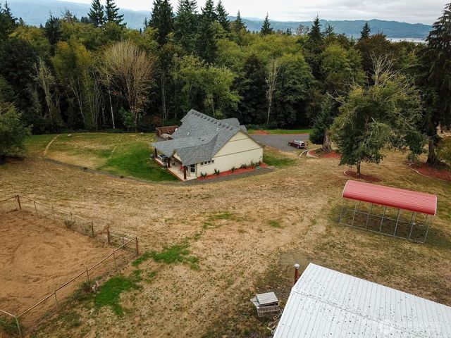 30 Forest Heights, Cathlamet, WA 98612
