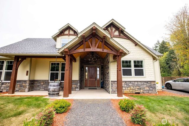 30 Forest Heights, Cathlamet, WA 98612