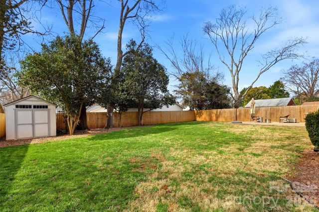 6020 Rose Valley Drive, Charlotte, NC 28210