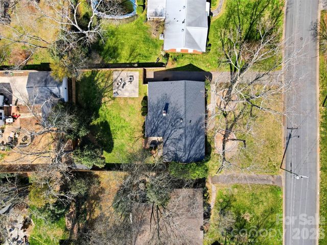 6020 Rose Valley Drive, Charlotte, NC 28210