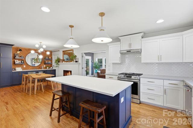 6020 Rose Valley Drive, Charlotte, NC 28210