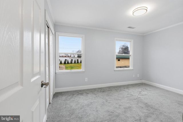 11 E 42ND ST, Wilmington, DE 19802