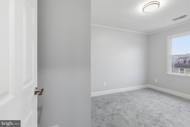 11 E 42ND ST, Wilmington, DE 19802