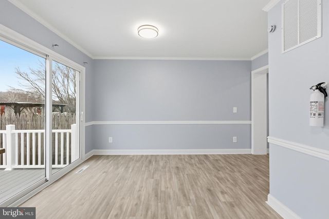 11 E 42ND ST, Wilmington, DE 19802