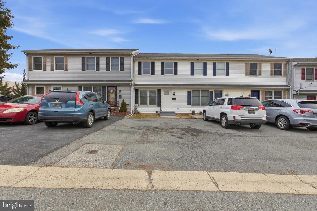 11 E 42ND ST, Wilmington, DE 19802