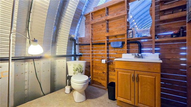 6962 E Black Kettle Drive, Yucca, AZ 86438