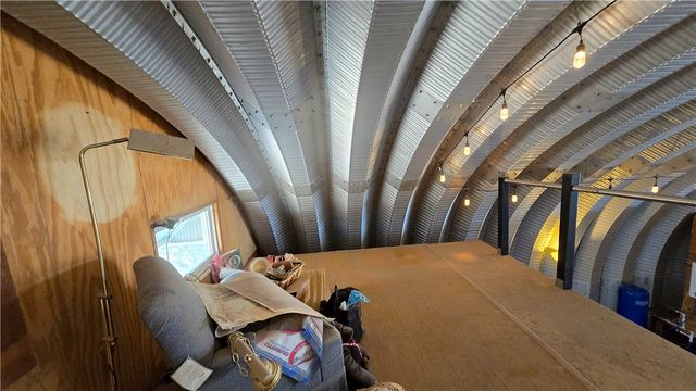 6962 E Black Kettle Drive, Yucca, AZ 86438