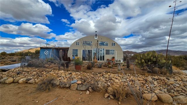 6962 E Black Kettle Drive, Yucca, AZ 86438