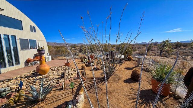 6962 E Black Kettle Drive, Yucca, AZ 86438