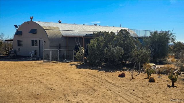 6962 E Black Kettle Drive, Yucca, AZ 86438