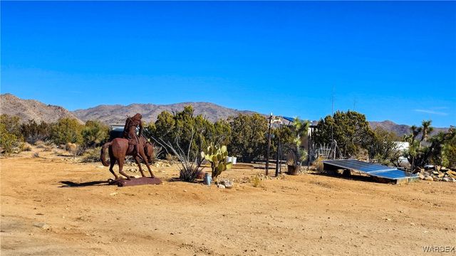 6962 E Black Kettle Drive, Yucca, AZ 86438