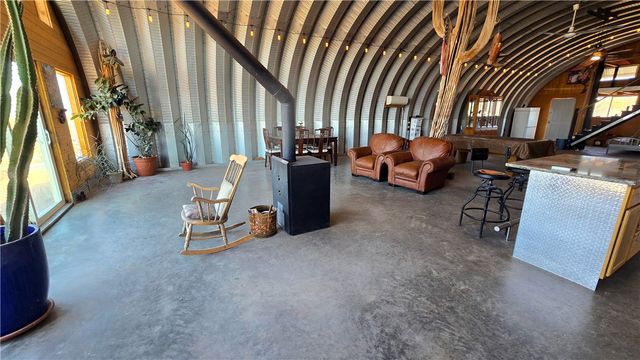 6962 E Black Kettle Drive, Yucca, AZ 86438