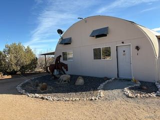 6962 E Black Kettle Drive, Yucca, AZ 86438