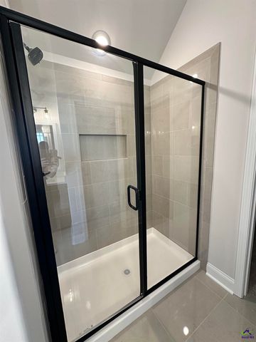 814 Harley Farms Drive, Bonaire, GA 31005