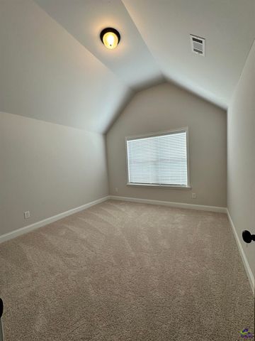 814 Harley Farms Drive, Bonaire, GA 31005