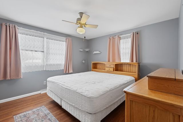 7748 Delaware Place, Merrillville, IN 46410