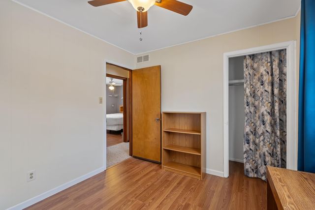 7748 Delaware Place, Merrillville, IN 46410