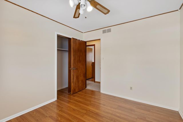 7748 Delaware Place, Merrillville, IN 46410