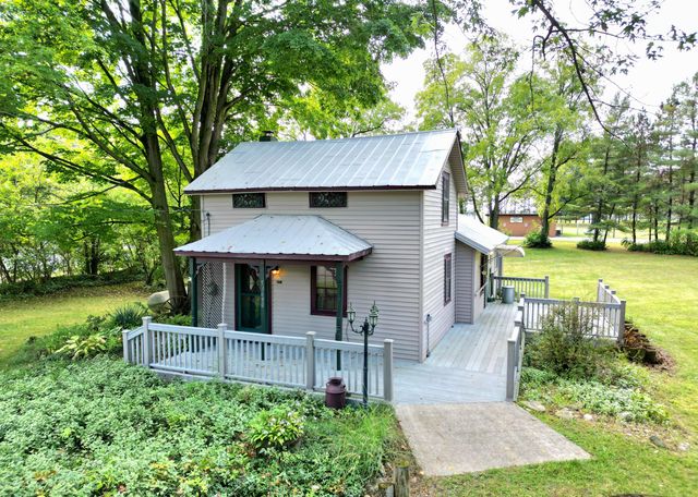 53690 Parkville Road, Park Twp, MI 49093