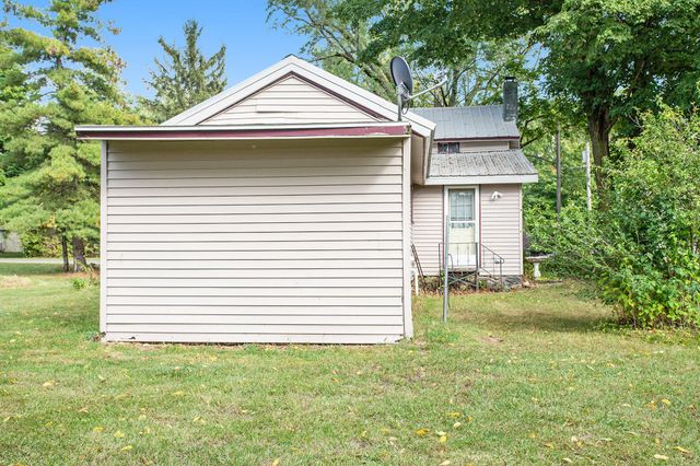 53690 Parkville Road, Park Twp, MI 49093