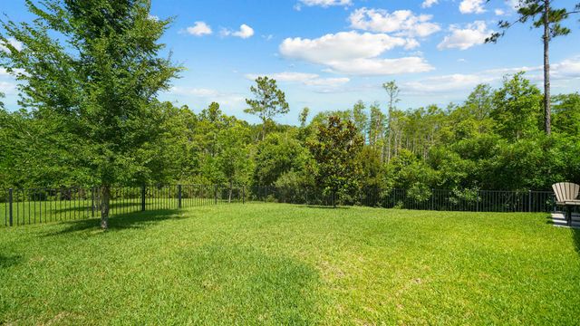 40 Tesla Ct, St Augustine, FL 32084