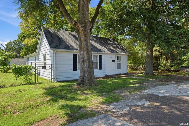 106 MATILDA Street, Pekin, IL 61554