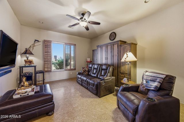 227 W AUBURN SKY Court, Casa Grande, AZ 85122