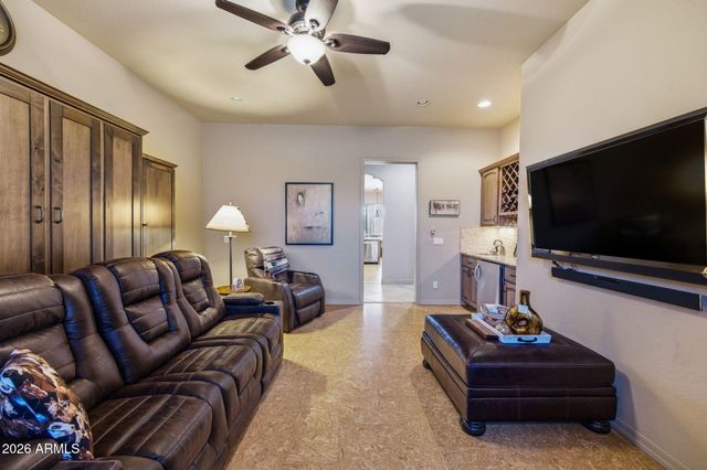 227 W AUBURN SKY Court, Casa Grande, AZ 85122