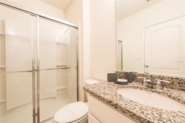 5231 WILDWOOD WAY, Davenport, FL 33837