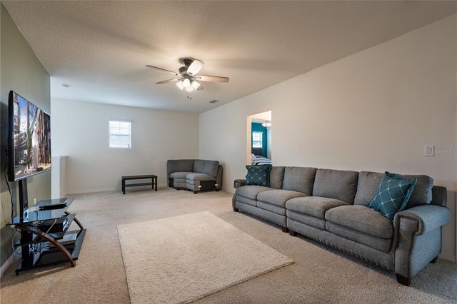 5231 WILDWOOD WAY, Davenport, FL 33837