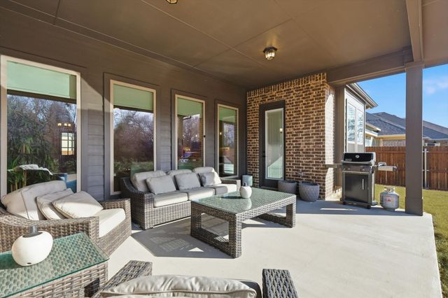 3056 Farmhouse Drive, Midlothian, TX 76065