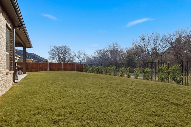 3056 Farmhouse Drive, Midlothian, TX 76065