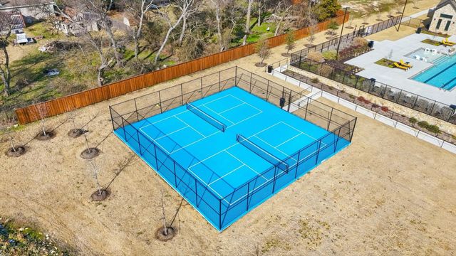 3056 Farmhouse Drive, Midlothian, TX 76065