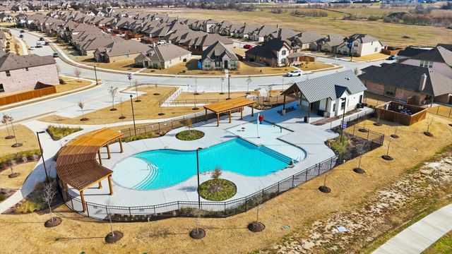 3056 Farmhouse Drive, Midlothian, TX 76065