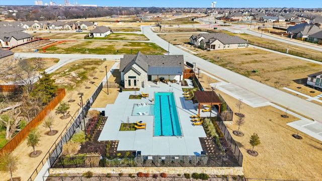 3056 Farmhouse Drive, Midlothian, TX 76065