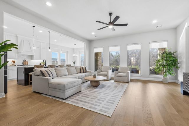 3056 Farmhouse Drive, Midlothian, TX 76065