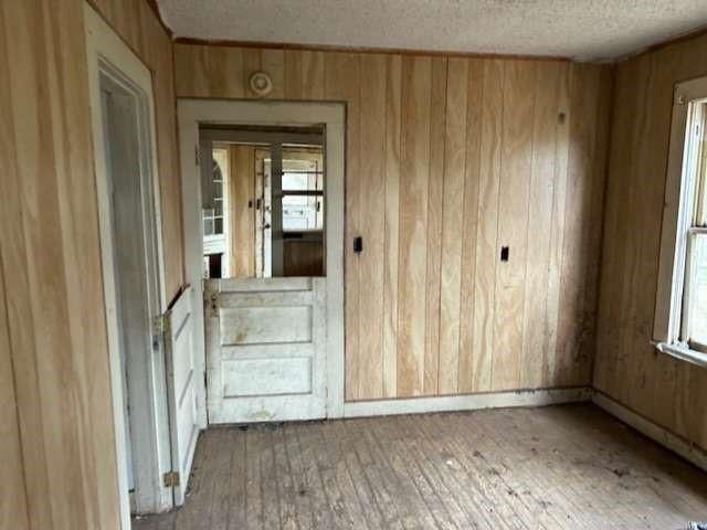 343 County Road 272, Bay City, TX 77414