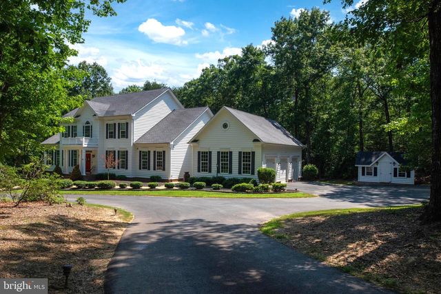 8700 FORMATION DR, Fredericksburg, VA 22407