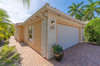 8376 Borboni CT, Naples, FL 34114